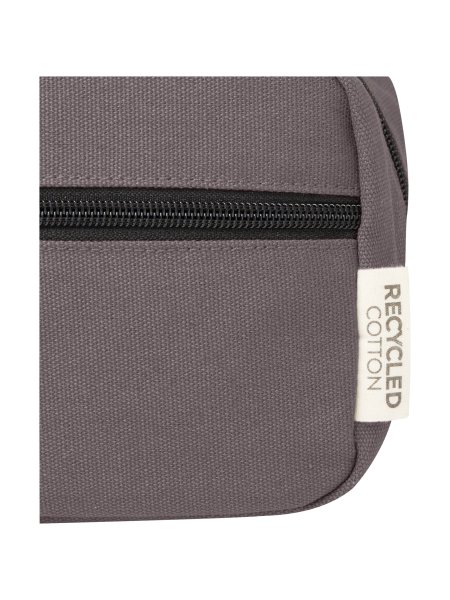 trousse-de-toilette-joey-de-35-l-fabriquee-en-toile-recyclee-certifiee-grs-gris-18.jpg