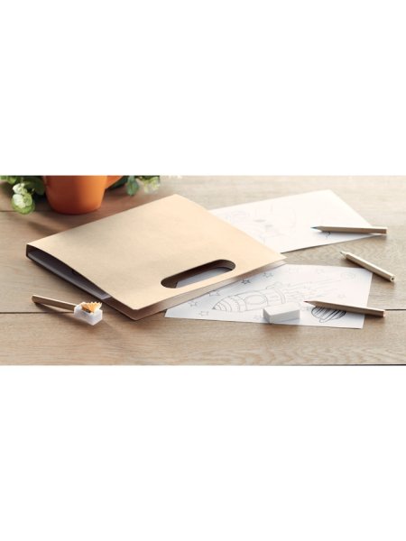 set-de-coloriage-beige-6.jpg