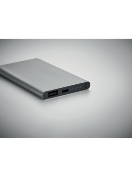 powerbank-type-c-de-4000-mah-titanium-52.jpg