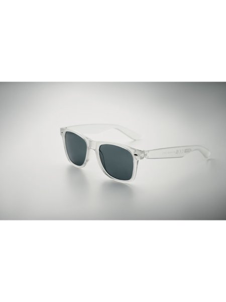 lunettes-de-soleil-en-rpet-transparent-10.jpg