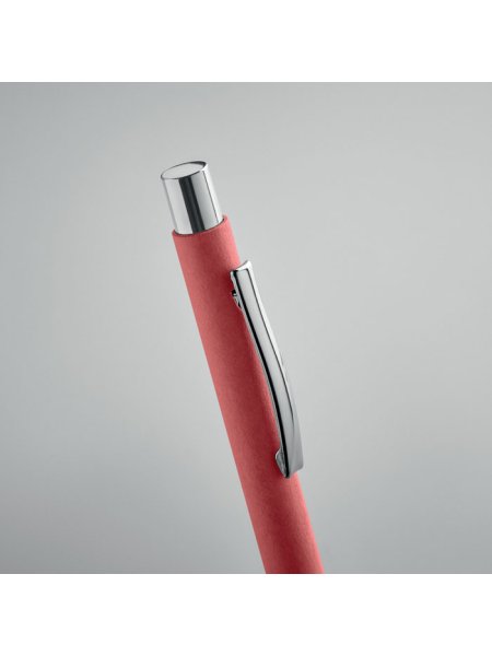 stylo-a-bille-en-papier-recycle-rouge-7.jpg