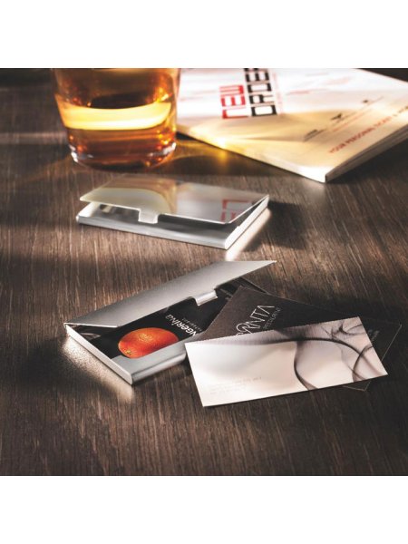 etui-cartes-de-visite-en-metal-argent-mat-10.jpg