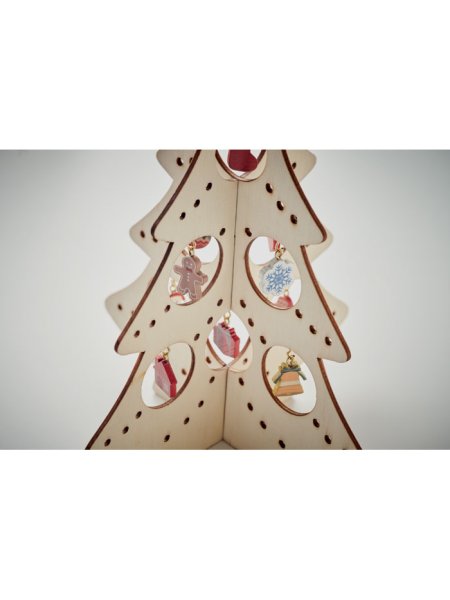 decoration-de-sapin-en-bois-bois-4.jpg