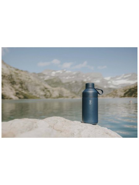 bouteille-isotherme-ocean-bottle-750-ml-en-acier-inoxydable-recycle-bleu-ocean-10.jpg