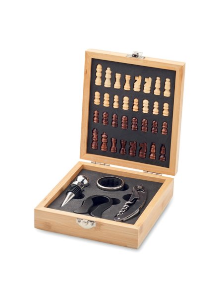 set-a-vin-et-jeu-dechecs-bois-2.jpg