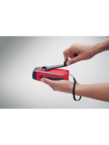 radio-portable-avec-torche-led-rouge-31.jpg