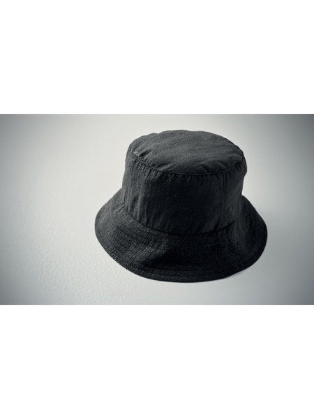 chapeau-de-pecheur-impermeable-noir-5.jpg