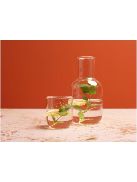 ensemble-carafe-et-tasse-en-verre-amelie-translucide-3.jpg