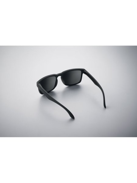 lunettes-de-soleil-uv400-noir-4.jpg