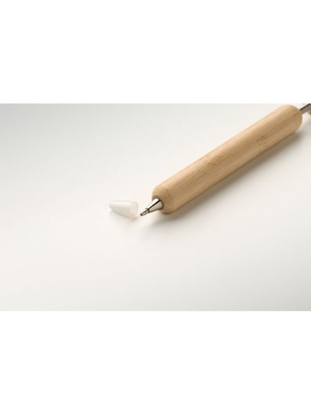 stylo-a-bille-coeur-en-bambou-bois-3.jpg