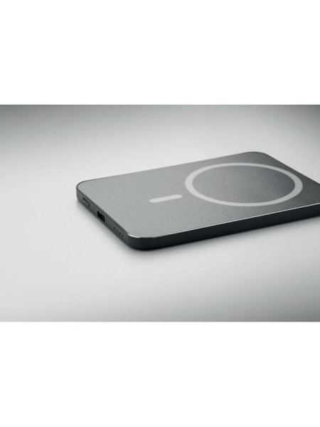 powerbank-magnetique-fin-20w-noir-4.jpg