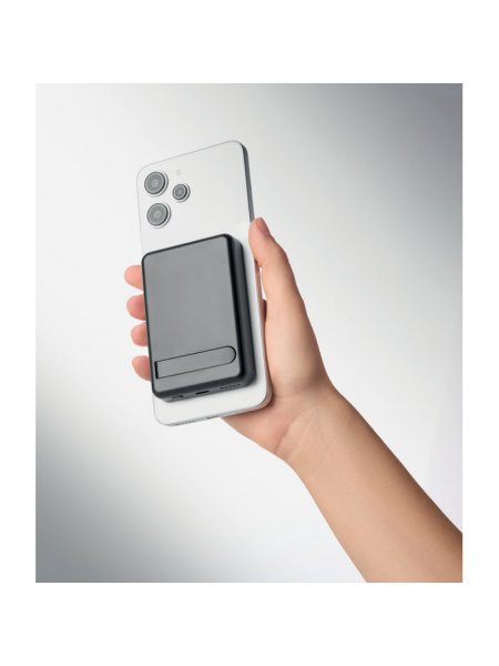 kit-powerbank-magnet-5000mah-noir-4.jpg