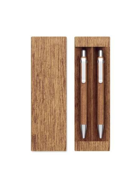 set-de-stylos-et-crayons-bois-2.jpg
